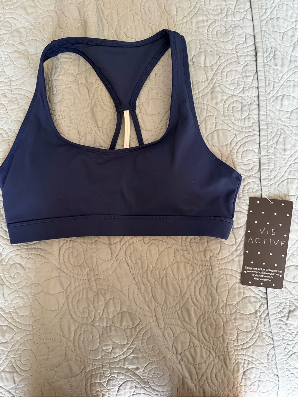Vie Active Navy Racerback Sports Bra Size Medium NWT Yoga Workout